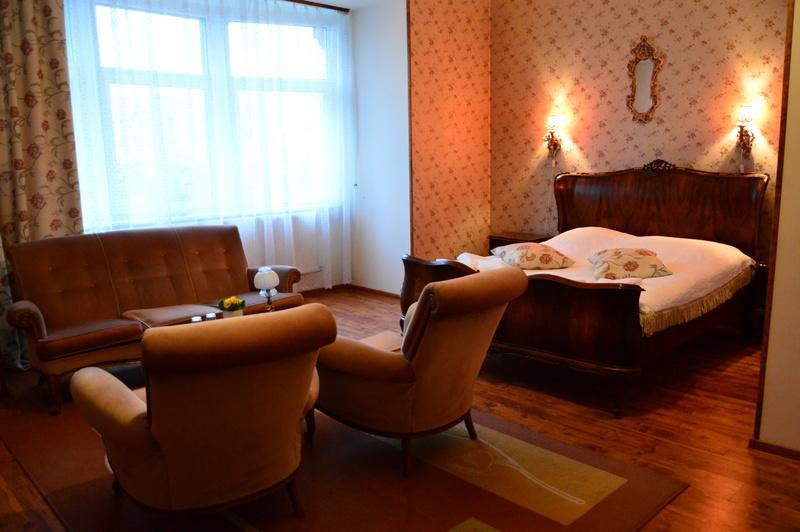 Hotel I Restauracja Chopin Żary Exteriér fotografie